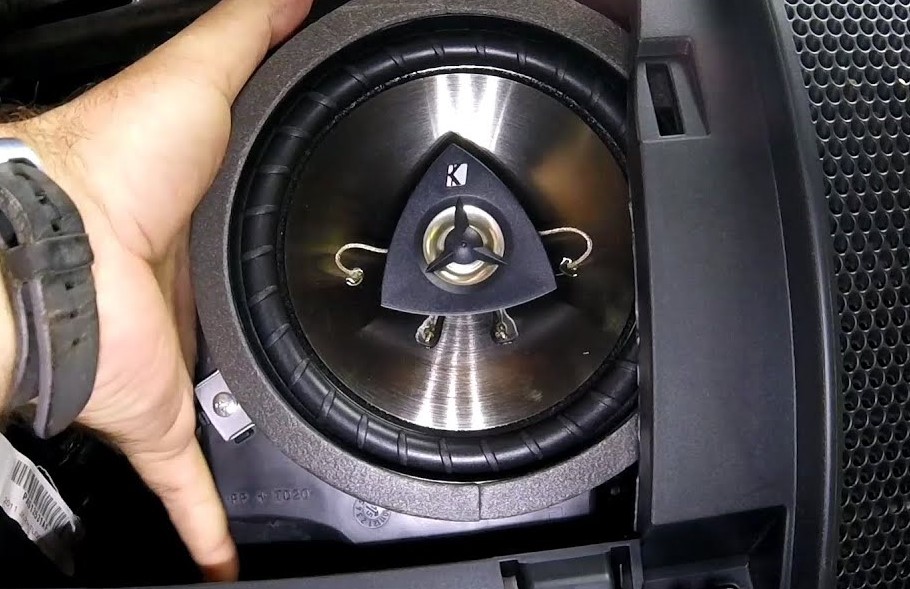 best jeep jk speaker upgrade